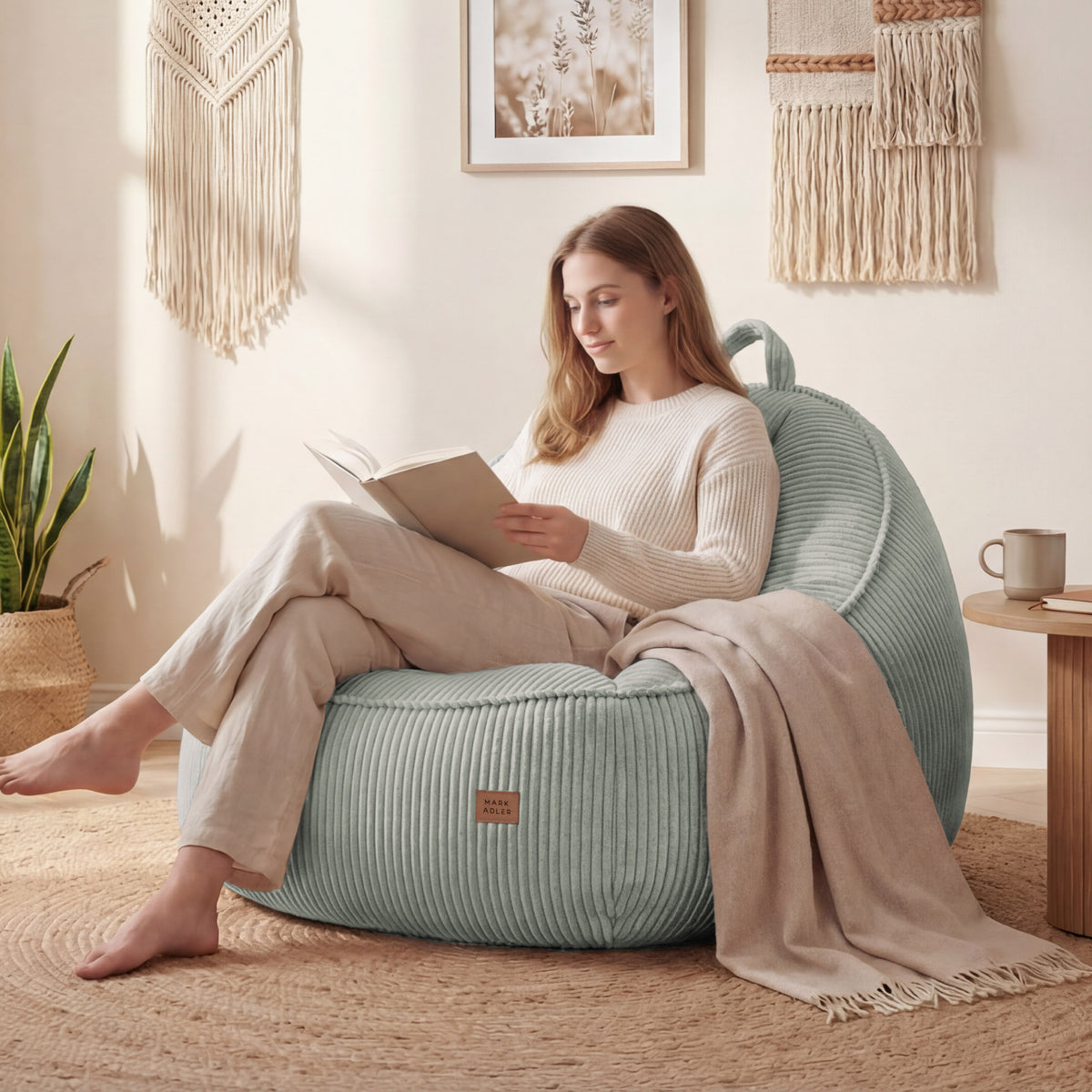 Fotel pufa z oparciem sztruksowa Mark Adler Comfy 4.0 Sage
